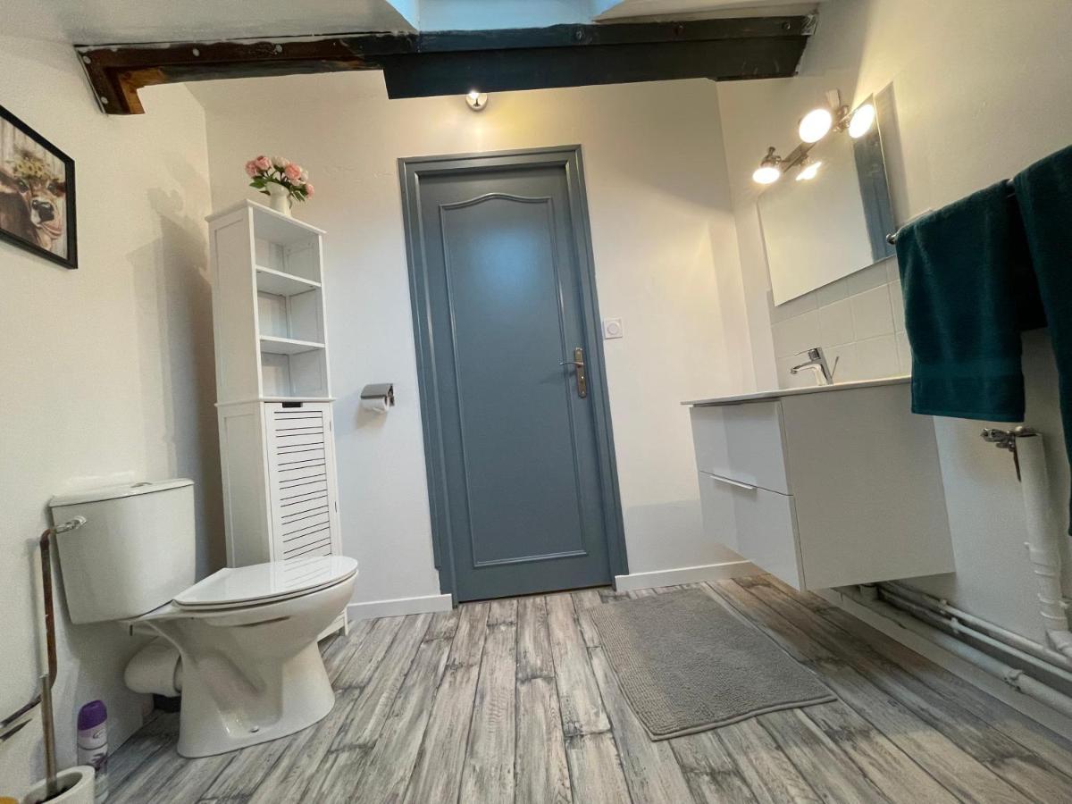 Gite La Choupette Saint Hilaire du Harcouet Bagian luar foto