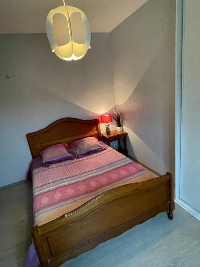 Gite La Choupette Saint Hilaire du Harcouet Bagian luar foto